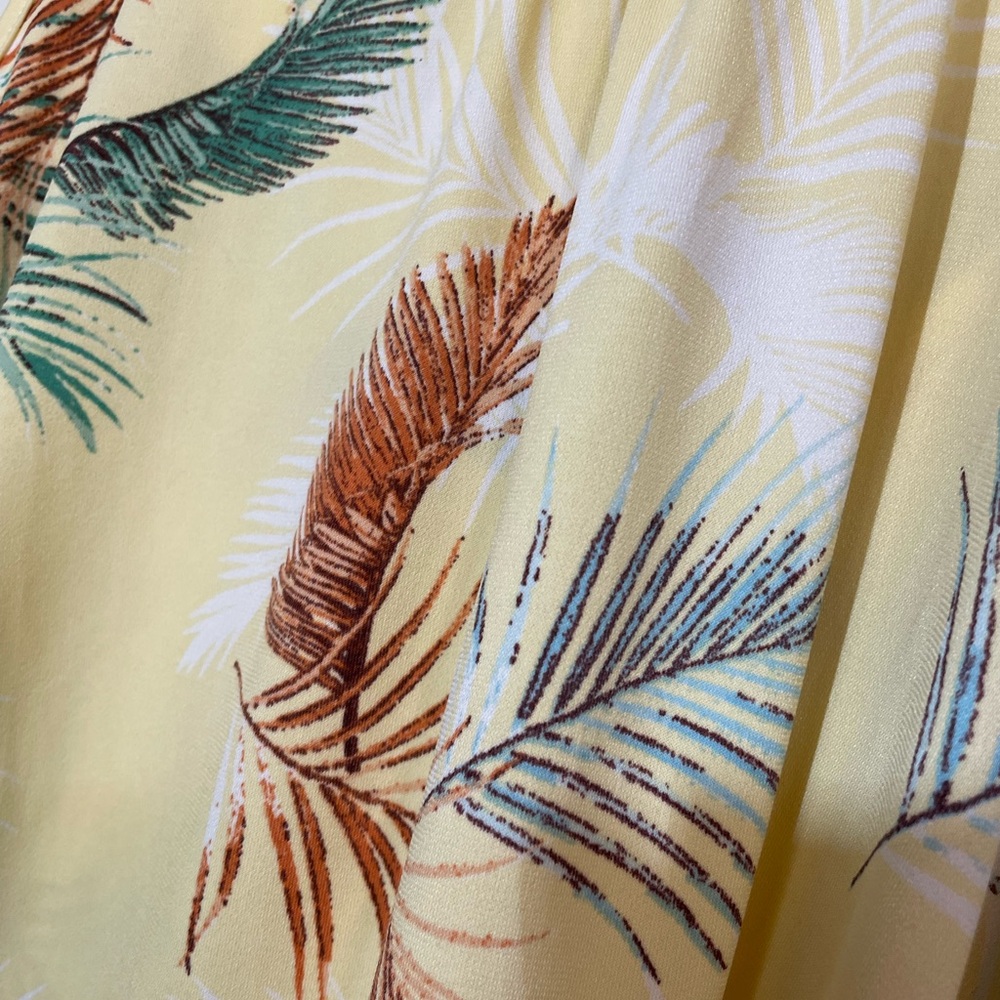 KNAPP STUDIO WOMENS LARGE SUMMER YELLOW LEAf PRINT TOP W/STRAPS ON BACK layering - Picture 5 of 5
